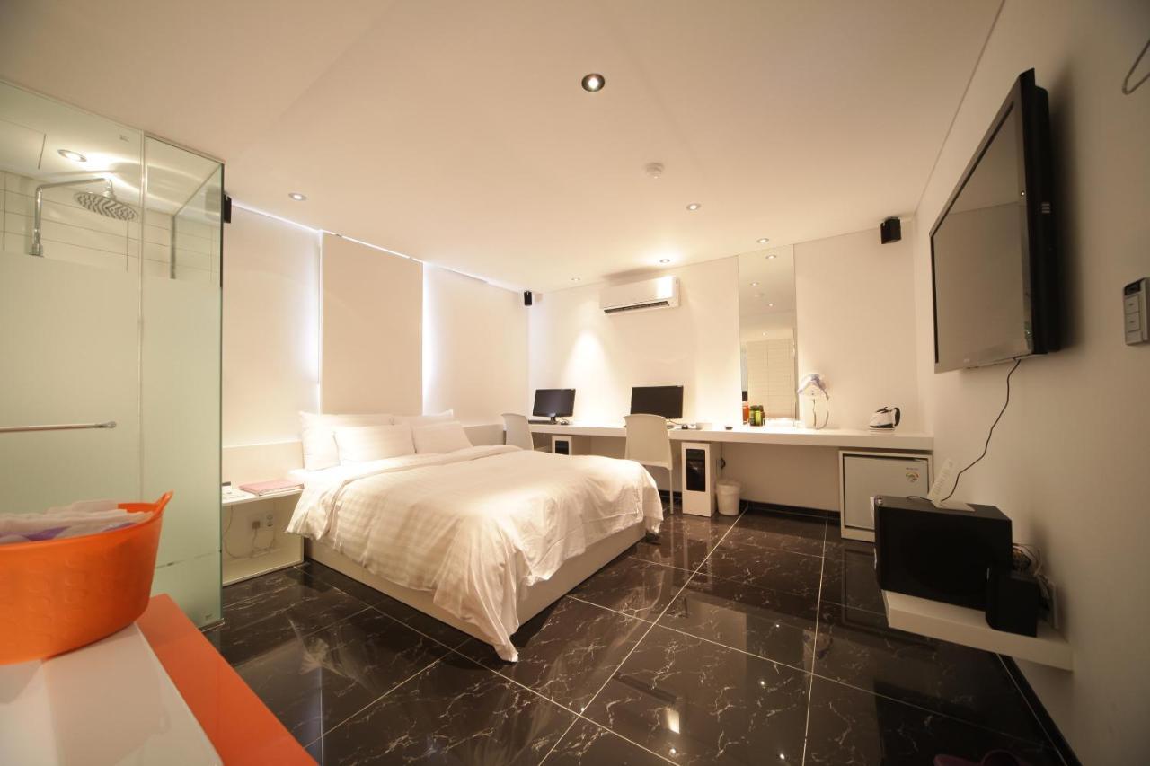 סיאול Hotel Pop Jongno מראה חיצוני תמונה